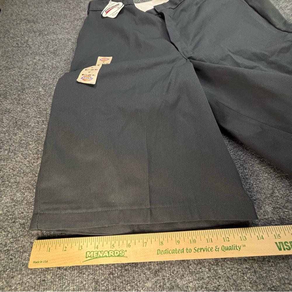 Dickies Men Work Shorts Size 42 Charcoal Gray Solid Twill Work Loose Fit 13" NWT - Picture 10 of 15